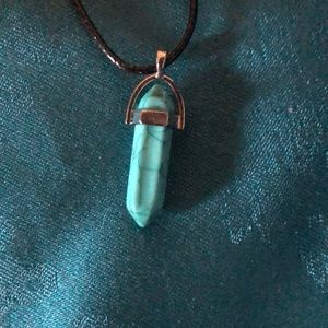 NWOT Quartz style necklace Turquoise color